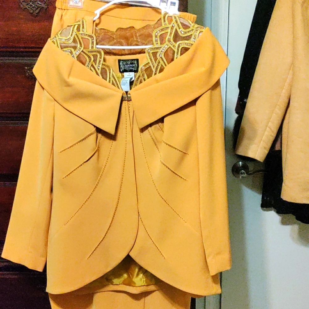 2 piece suit